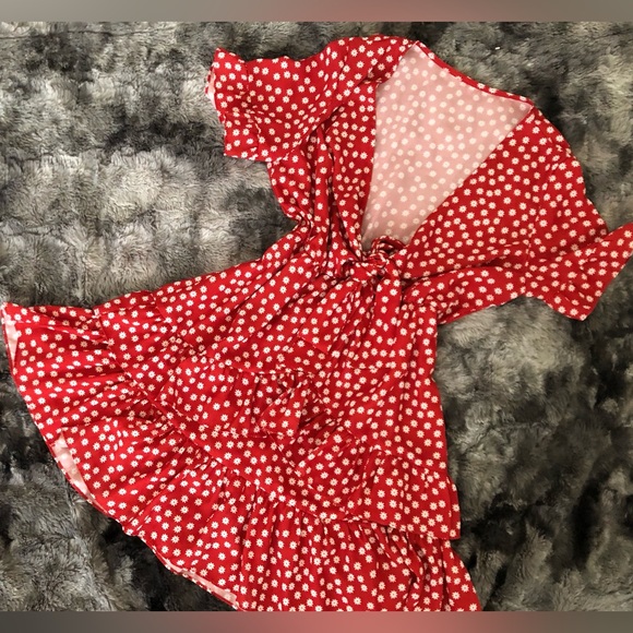 RED WHITE FLORAL FRONT BOW RUFFLES MINI SUMMER SUN DRESS - Picture 2 of 9